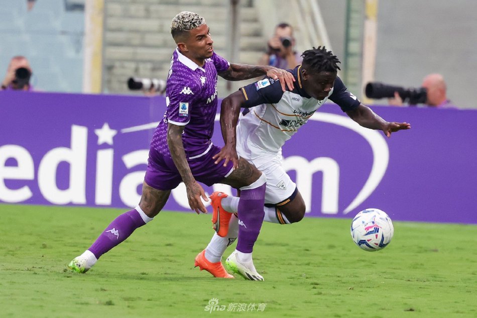 辽宁队借助 辽宁队借助