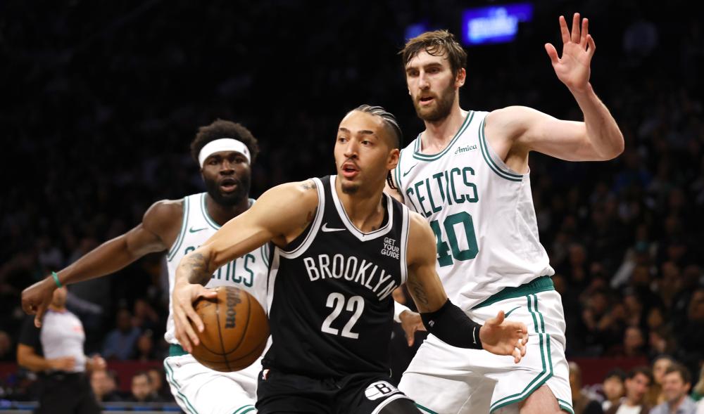 致对手骨折 致对手骨折