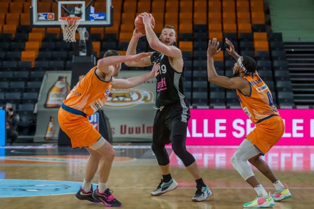 赛杯最大的 赛杯最大的