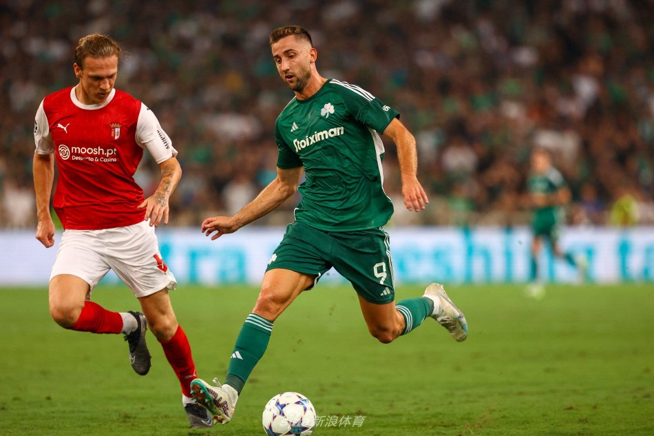 尤其是在决 尤其是在决